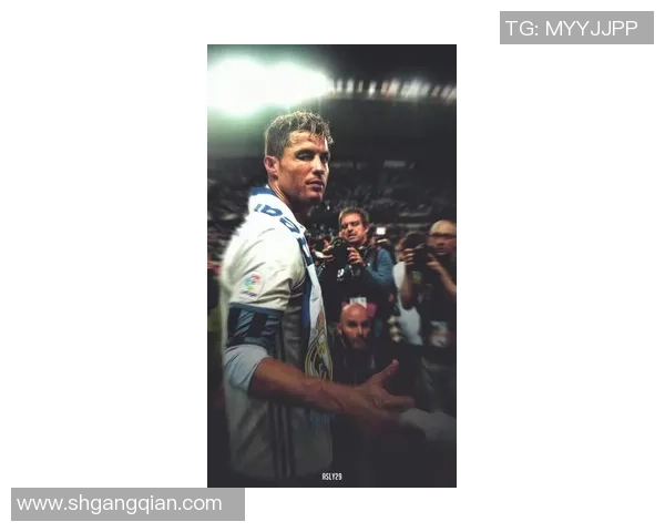 历代足球巨星颜值排名解析 谁才是最具魅力的球场男神