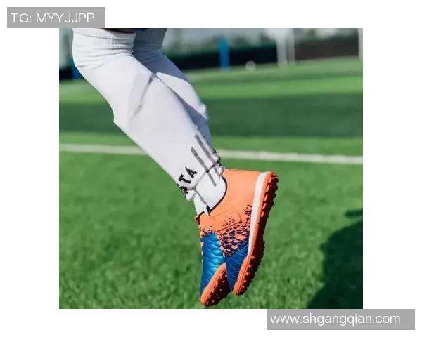 球星偏爱的足球袜品牌与款式盘点 专业性能与时尚风格的完美结合